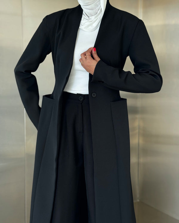 V-neckline Collarless Long Blazer