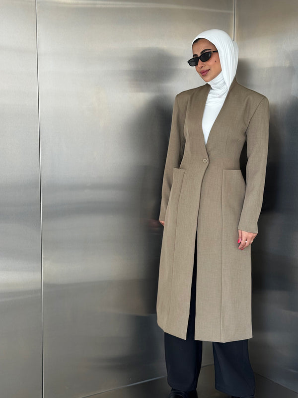 V-neckline Collarless Long Blazer