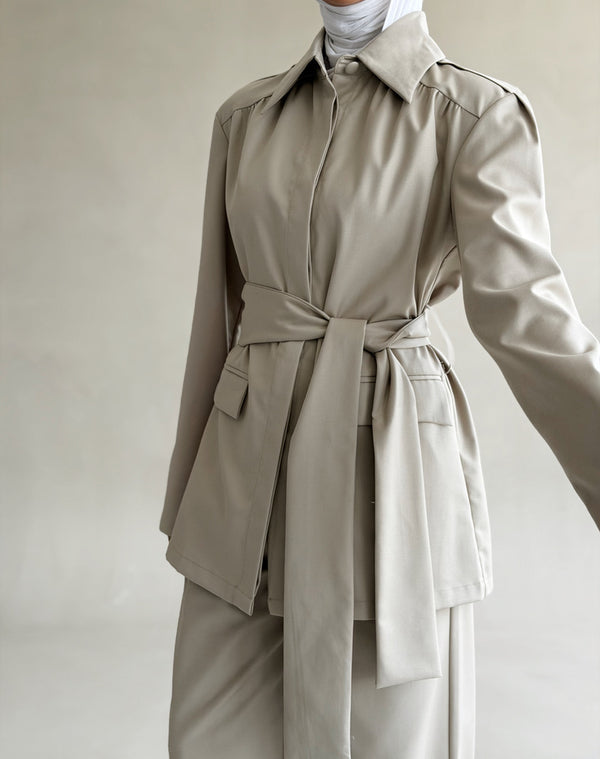 Shoulder Cloaklet Blazer Set