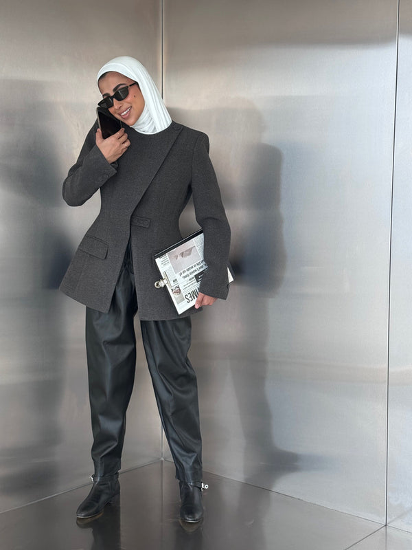 Asymmetrical Round Neck Wool Blazer