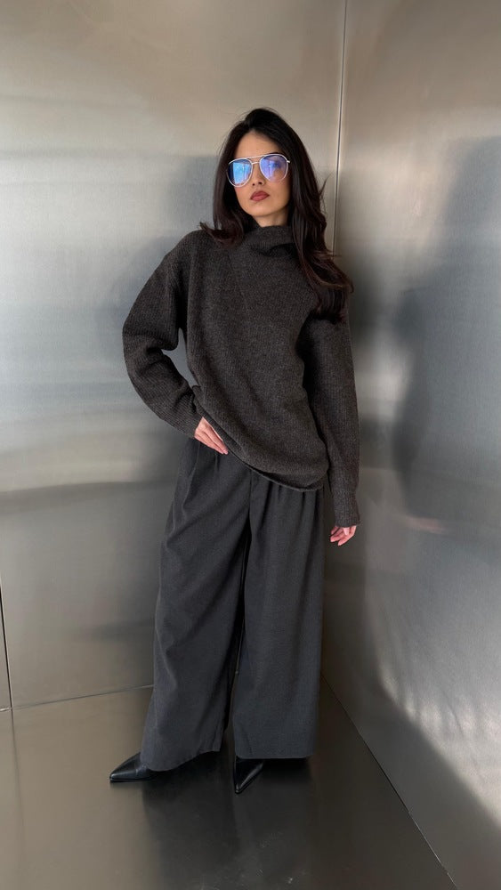 Fold-over Neckline Knitwear