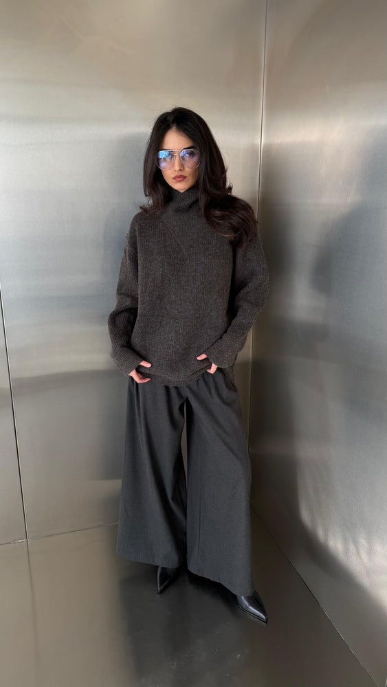 Fold-over Neckline Knitwear