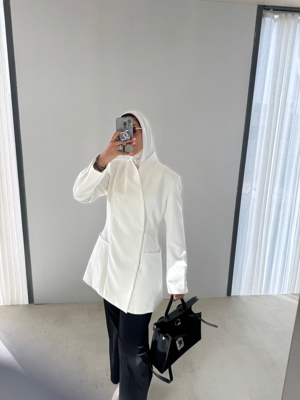 Elegant Collarless Blazer