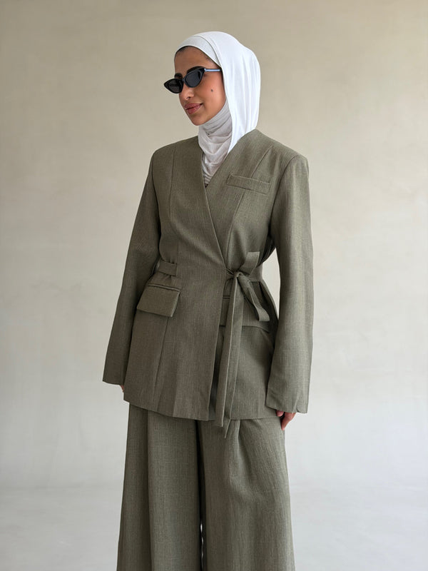 Center-tied Blazer Set