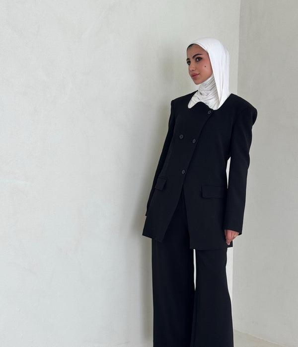 Irregular Round Neck Black 2PC Sets