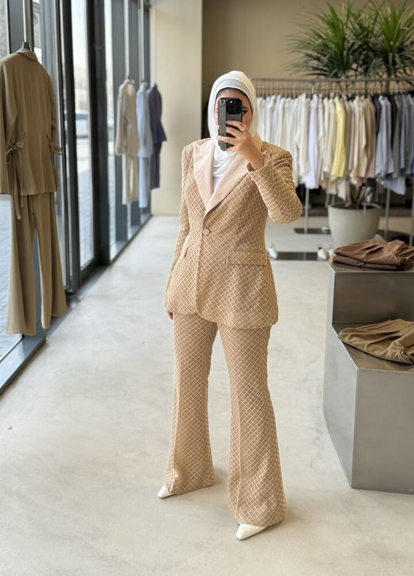 Pointed Lapel Elegant 2PC Sets