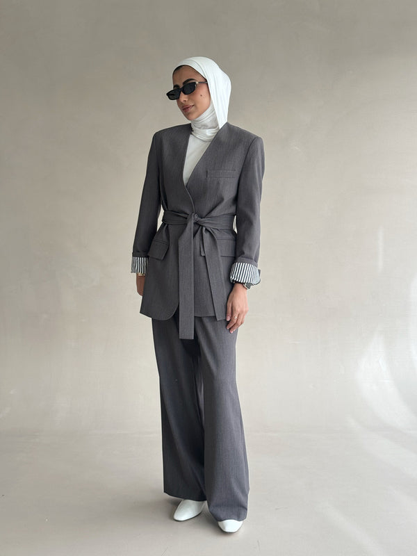 No-collar Striped Folded Waistband Suit