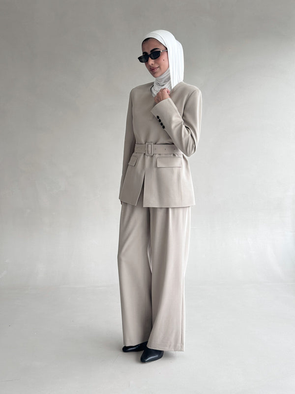Round Neckline Suit w/ Belt