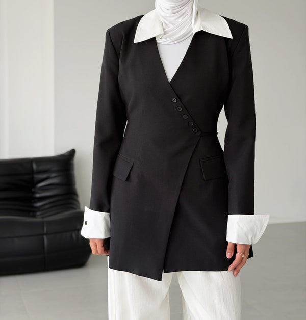Asymmetric Contrast  Drawstring Blazer
