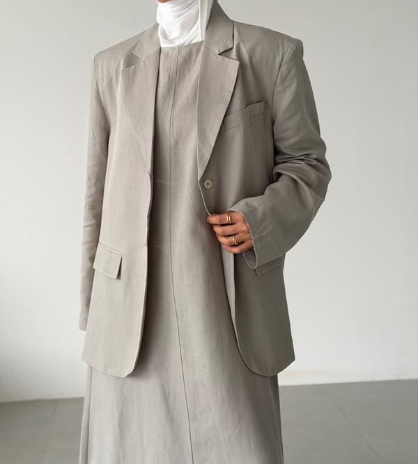 Sleevelesss Dress Blazer Set