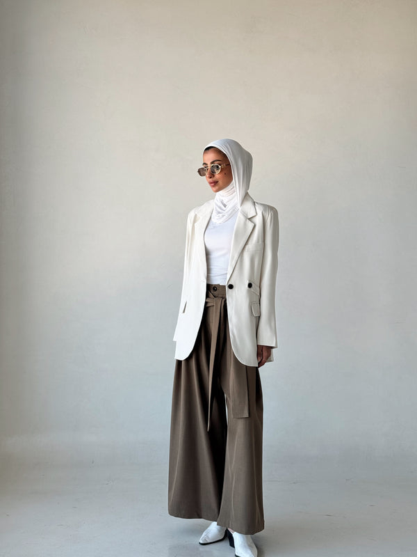 Loose-fit Tie Up Draped Trousersالملابس السفلية / البنطلونات