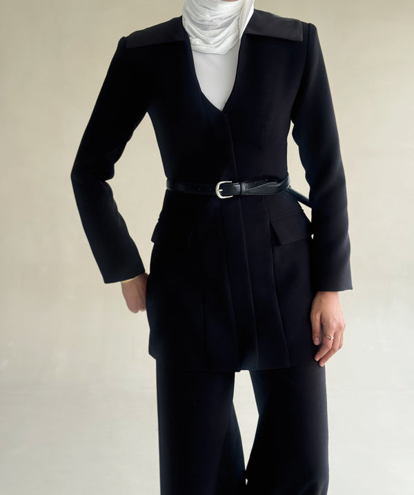 Mid-thigh Vneck Blazer