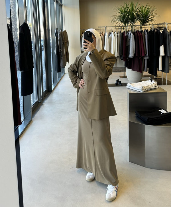 Turtleneck A-line Long Dress + Blazer Setملابس كاملة / أطقم