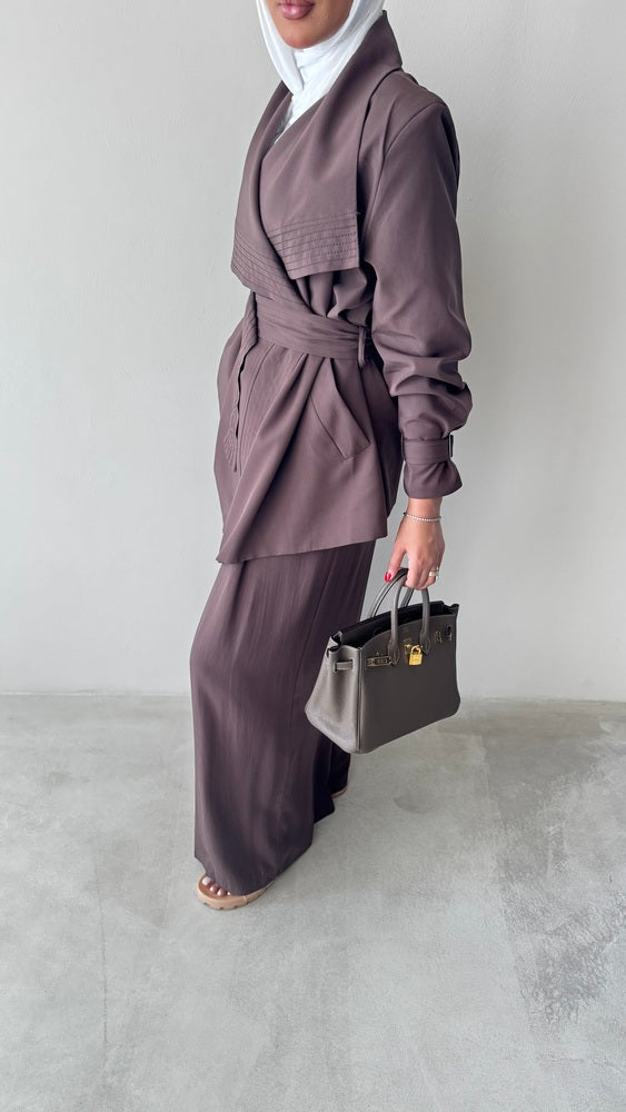 Multi-line Stitch Belted Set