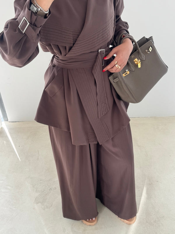 Multi-line Stitch Belted Set