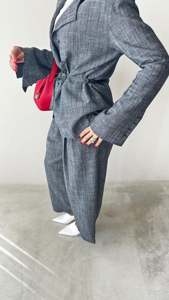 Frayed Edge 2PC Set