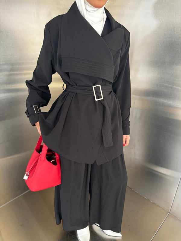 Multi-line Stitch Belted Set