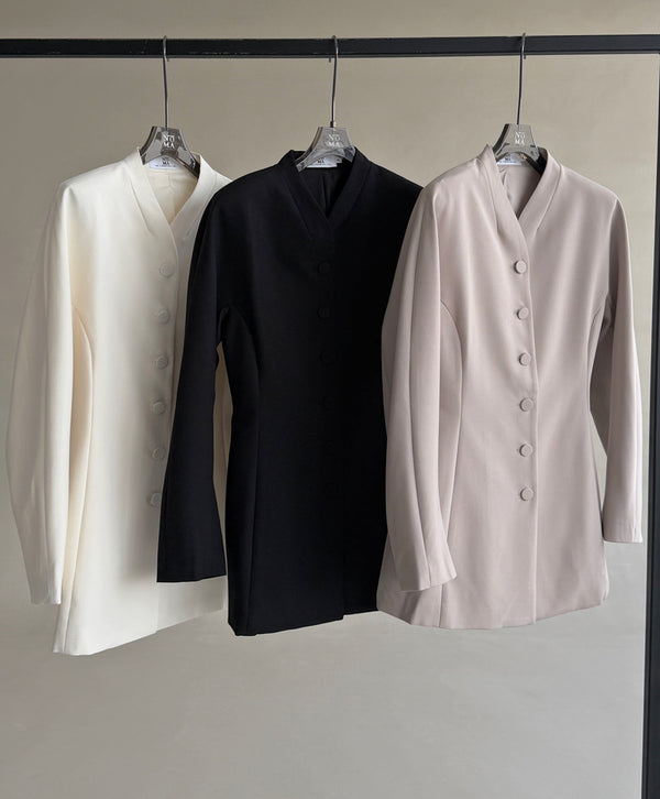 Tailored Mandarin Collar Blazer