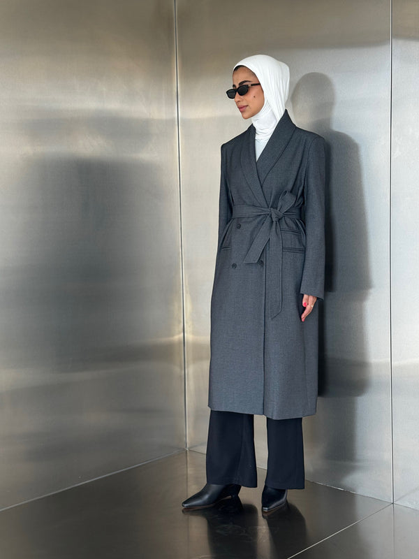 4 Buttons Tailored Fit Coat w/ Belt