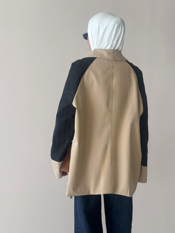 Two Contrast Color Checkered Jacket