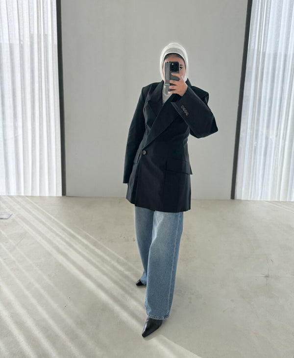Burr One Button Blazer