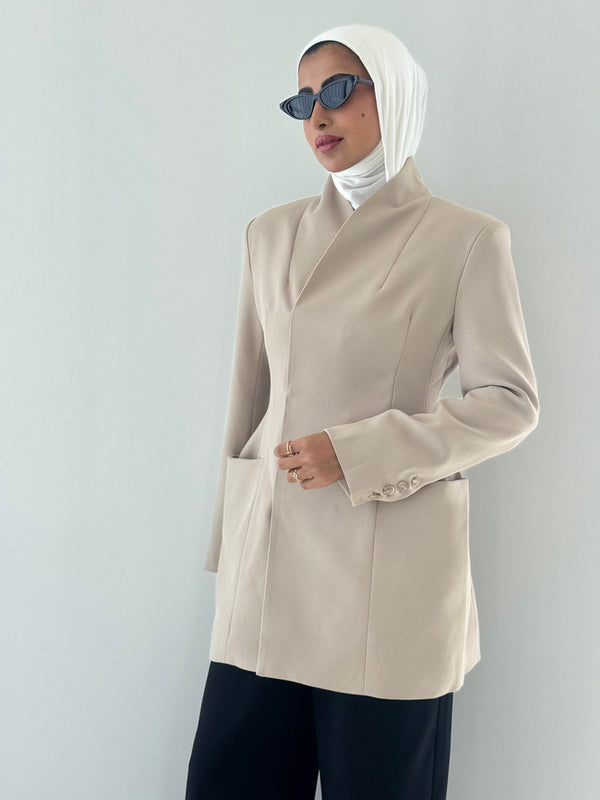 2 Pocket Collarless Blazer