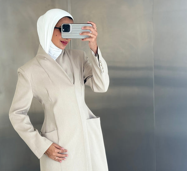 3 Buttons Pocketed Long Blazer