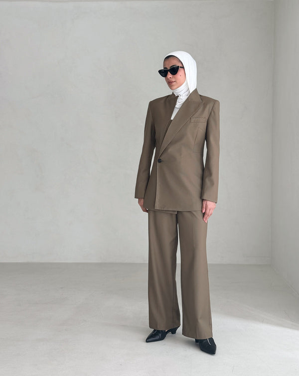 Asymmetry Line Stitch Designed 2PC Set