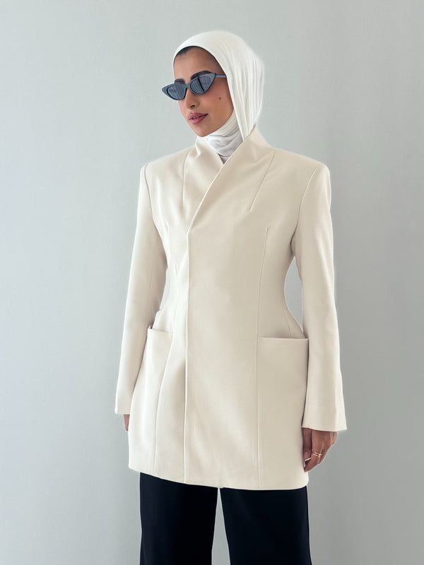 2 Pocket Collarless Blazer
