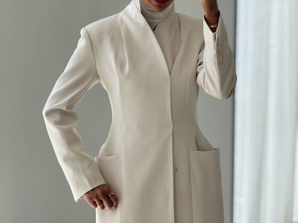 3 Buttons Pocketed Long Blazer