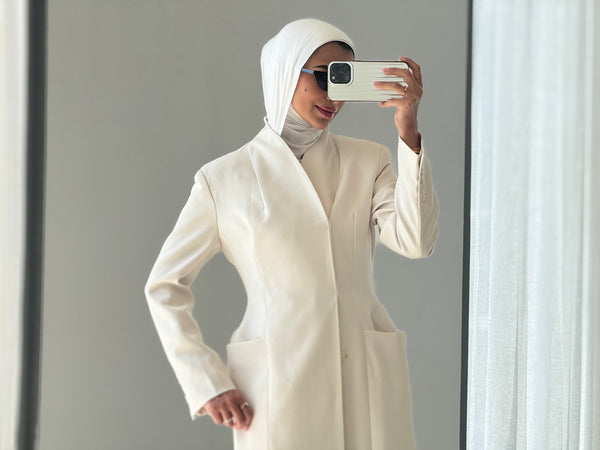 3 Buttons Pocketed Long Blazer