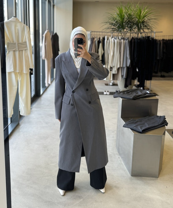 Brief Vintage Long Blazerالسترات الخارجية / البليزرات الطويلةX