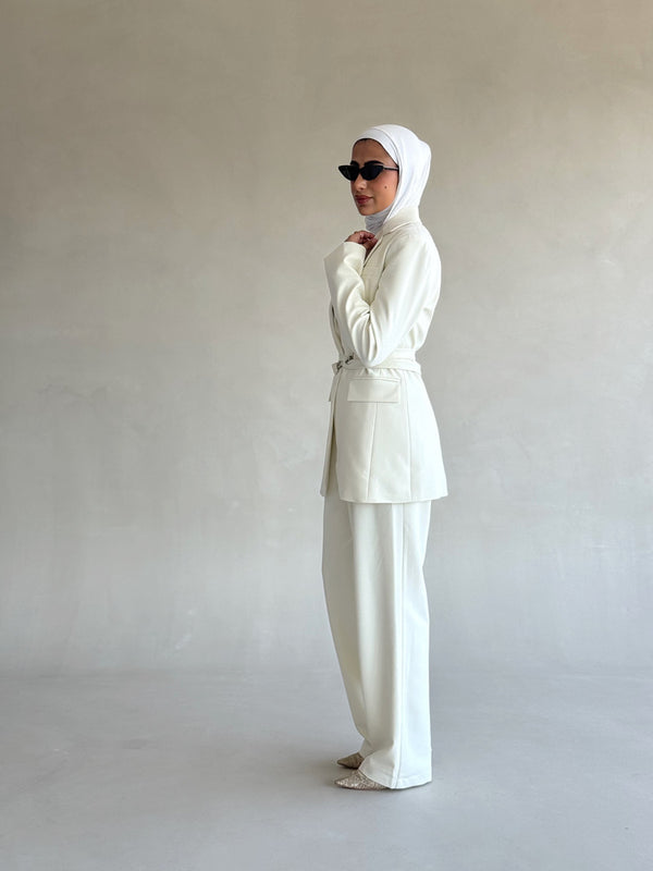 2-Piece Buttonless Belted Blazer Set