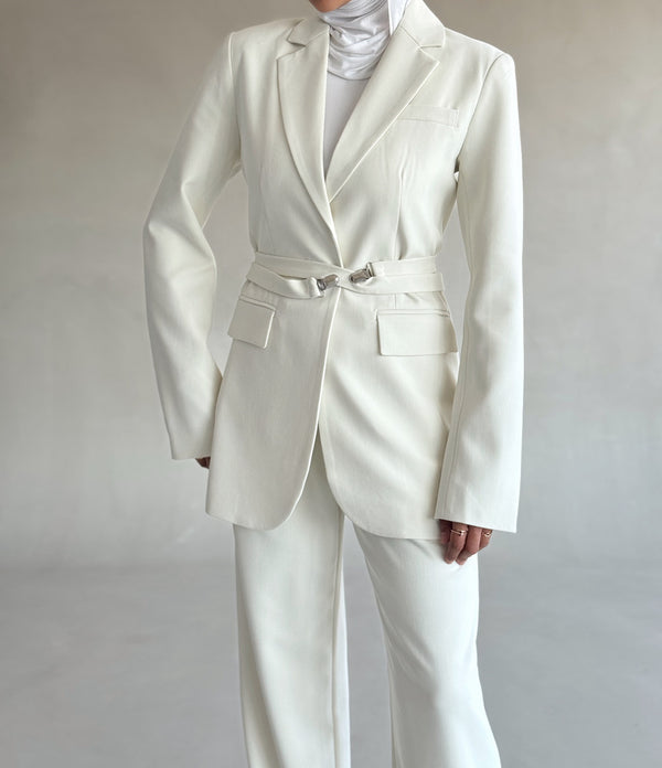 2-Piece Buttonless Belted Blazer Set