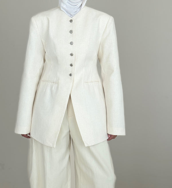 Half-buttoned Blazer Set
