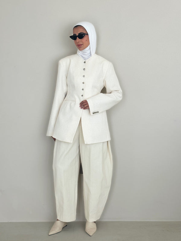 Half-buttoned Blazer Set