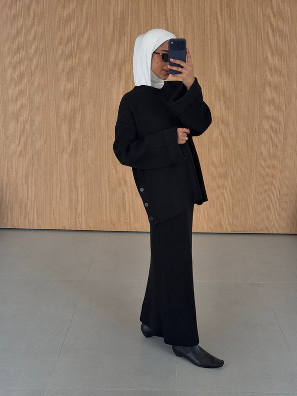 Side Button Knitted Skirt Set