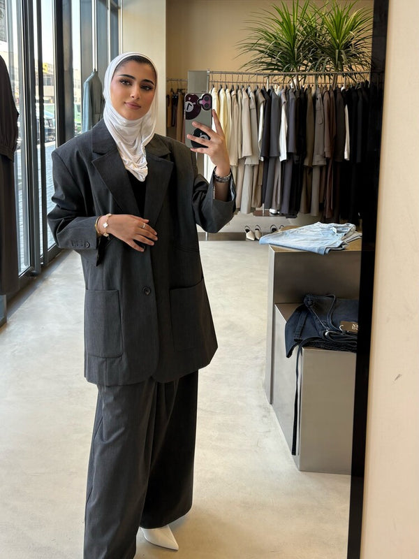 Angled Welt Pocket Blazer Set