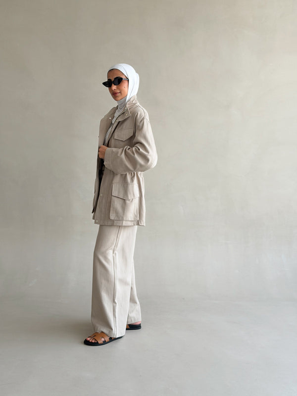Monochromatic Utility Set