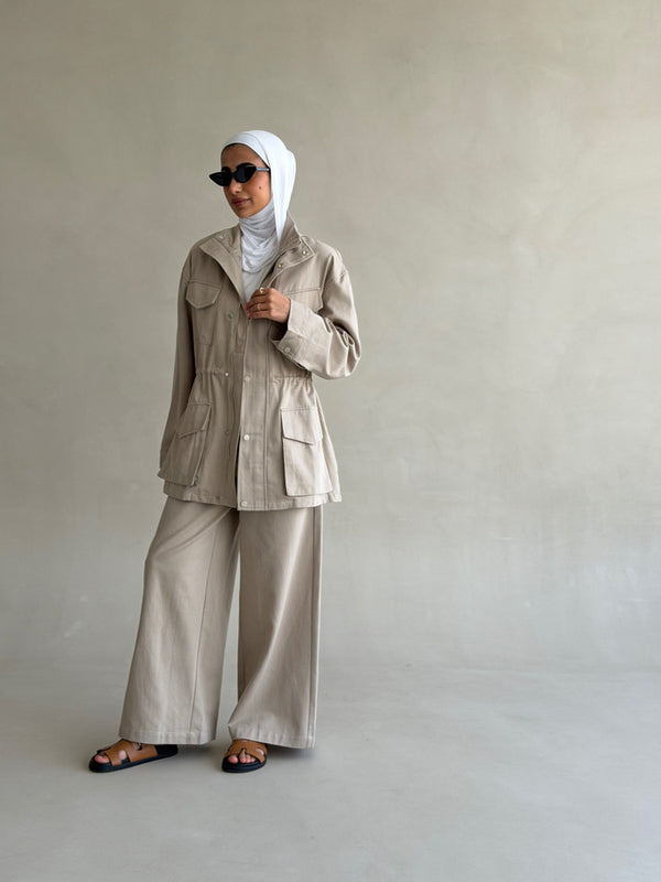 Monochromatic Utility Set