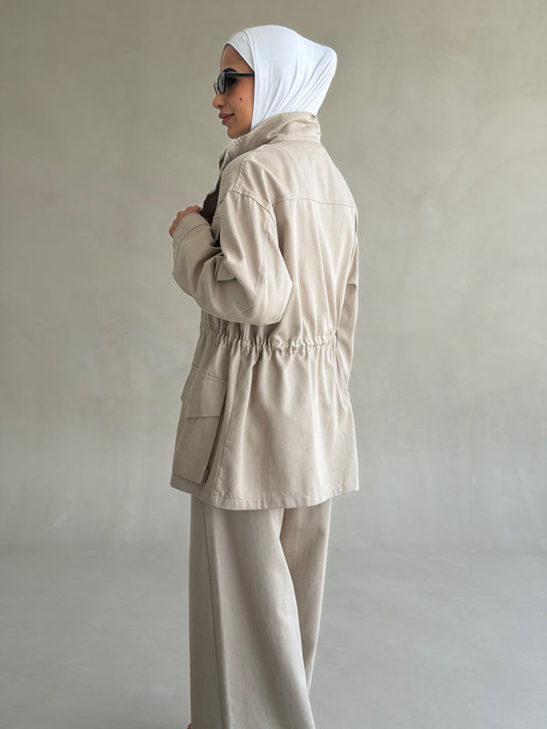 Monochromatic Utility Set