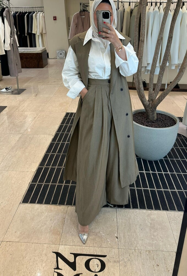 Non-sleeved  Trench w/ Shirt 3PC set