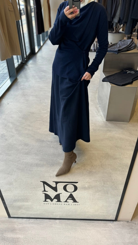 Knitted Side Buttoned Set