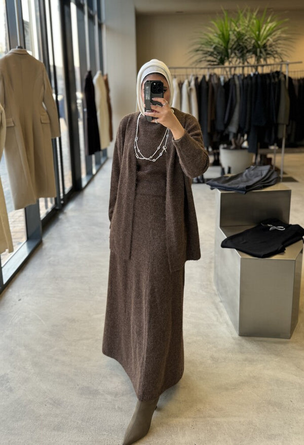 Knit Three-Piece Skirt Set