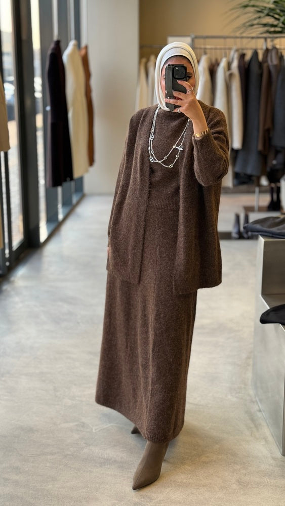 Knit Three-Piece Skirt Set