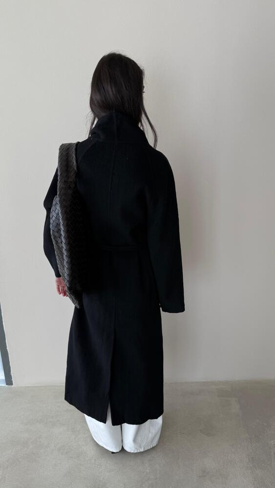 Patch Pockets Long Lace Up Coat