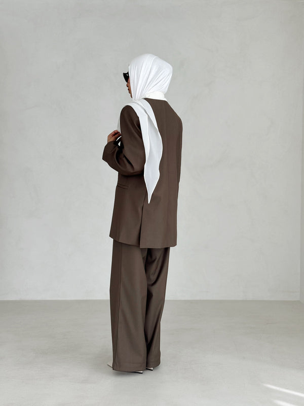 Women's 2PC Set w/ White Mesh Scarf