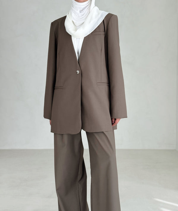 Women's 2PC Set w/ White Mesh Scarf