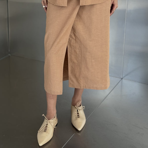 Pointed Lace Up Mules