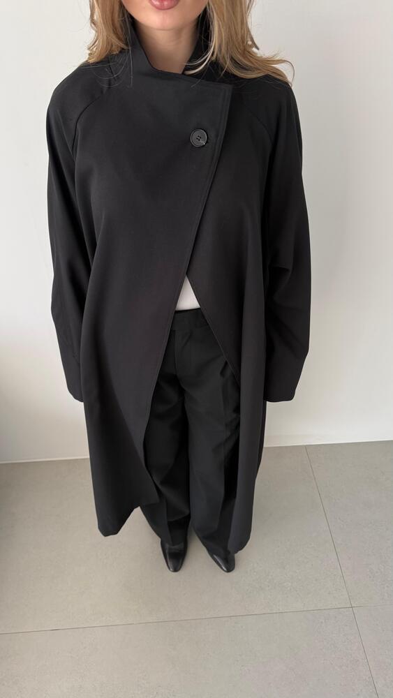 Single-button High Neck Jacket